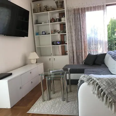 Lejlighed Aquamarin, Blizu Mora S Pogledom Na More, 4 Do 6 Osoba Malinska