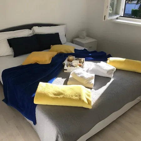 Lejlighed Aquamarin, Blizu Mora S Pogledom Na More, 4 Do 6 Osoba Malinska