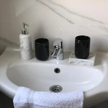 Aquamarin, Blizu Mora S Pogledom Na More, 4 Do 6 Osoba * Malinska