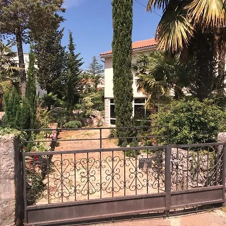 Aquamarin, Blizu Mora S Pogledom Na More, 4 Do 6 Osoba Lejlighed Malinska