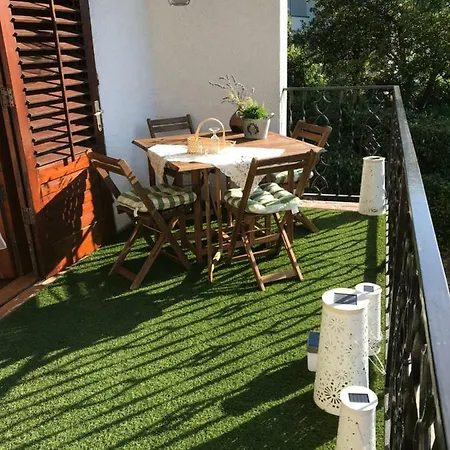 Appartement Aquamarin, Blizu Mora S Pogledom Na More, 4 Do 6 Osoba Malinska